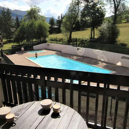 4 Pers Avec Piscine, Proche Telecabines Et Commerces, Acces Direct Ski, - Fr-1-330f-106 La Salle-les-Alpes